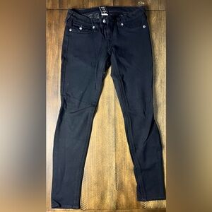 True Religion Women's Black Skinny Ponte Material Jeans — Stretchy!  Size 27
